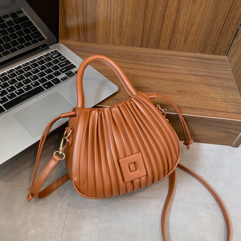 Aurélien | Orie Handtasche mit Falten
