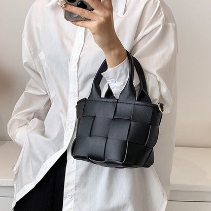 Aurélien | Cora Mini-Handtasche in Flechtoptik